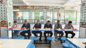 家校協(xié)同，專業(yè)賦能，共筑校園“舌尖安全”防線